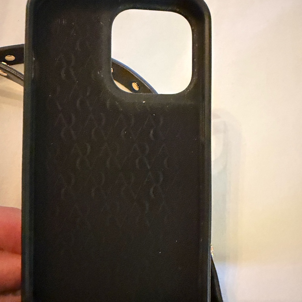 Any Di Múnich iPhone case, furry pouch, crossbody strap - Picture 4 of 8